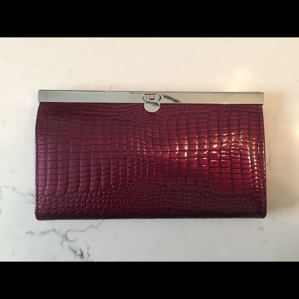 Brand new credit card/coin clutch/wallet